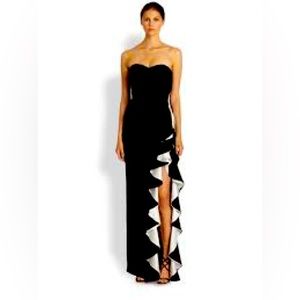 Badgley Mischka
Women's Black Strapless Ruffled Gown